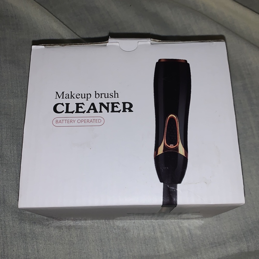 Makeup Brush Cleaner - Picture 5 of 12